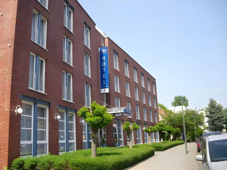 HK - Hotel Dusseldorf City in Düsseldorf