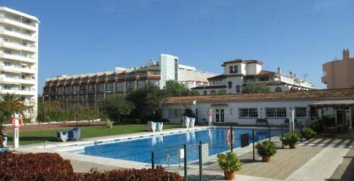 Rental apartment with pool in Torremolinos
