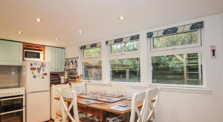 Charming vacation home | Pet-friendly — photo 4