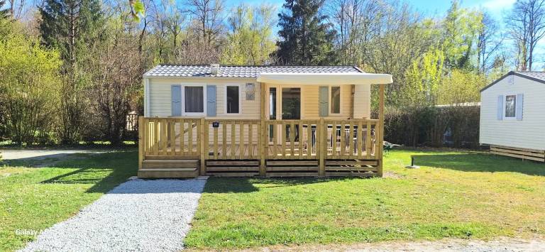Mobil-home Leval