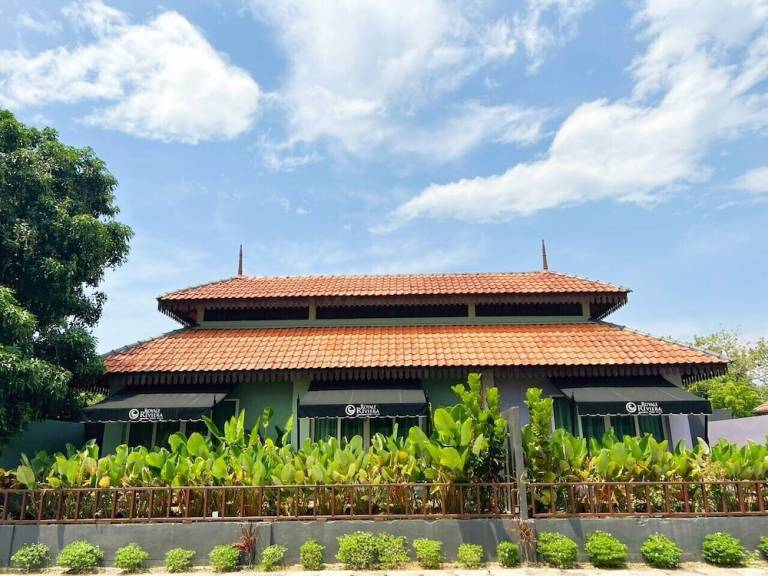 Villa Kampung Padang Mat Sirat