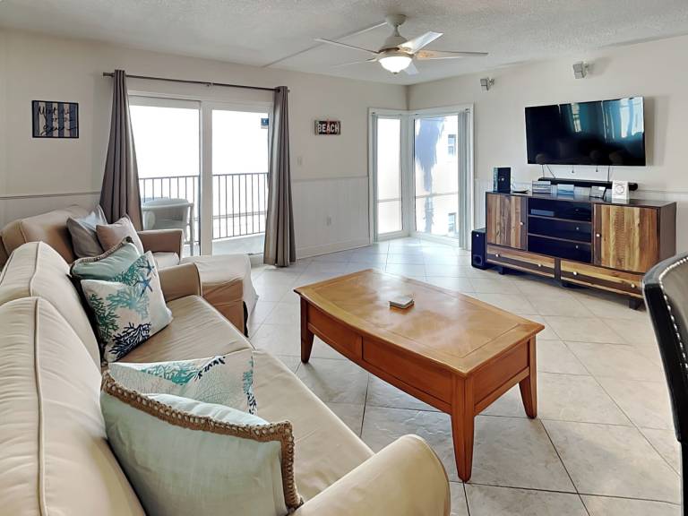 Condo  Neptune Beach