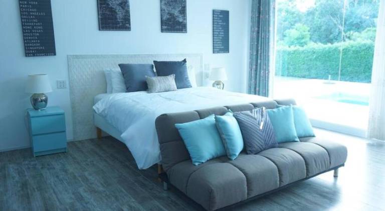 Ample villa with pool | Pets are welcome — photo 2