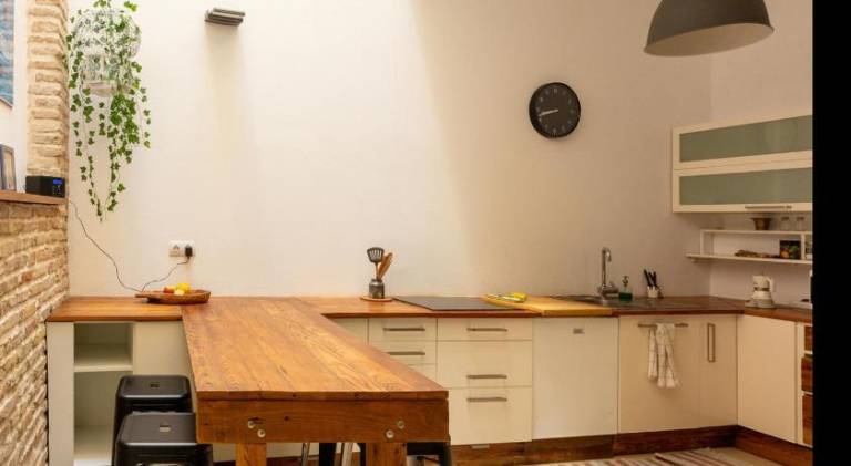 Ample holiday apartment | Close to Metropol Parasol | Pet-friendly — photo 5