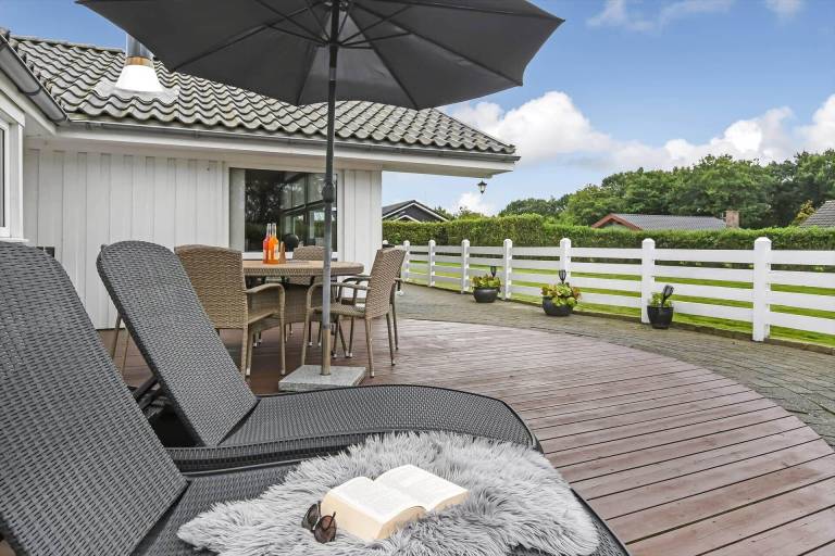 House with barbeque, sauna & terrace | Pet-friendly — photo 3
