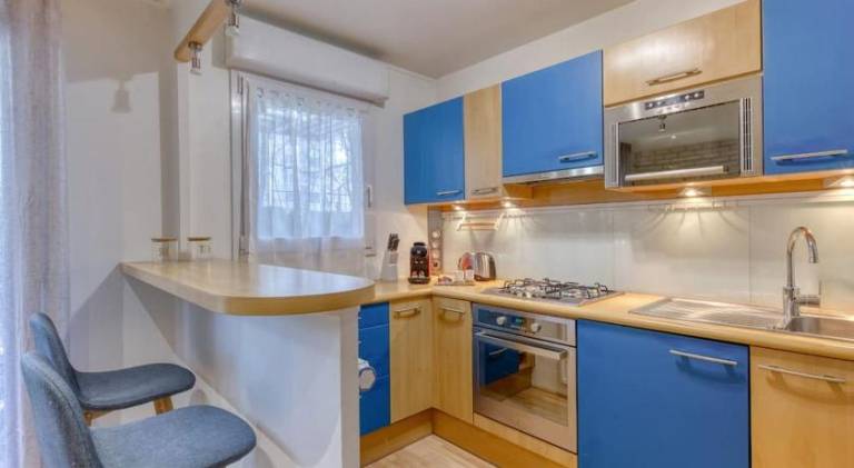 Fully equipped rental apartment with terrace | Pet-friendly — photo 4