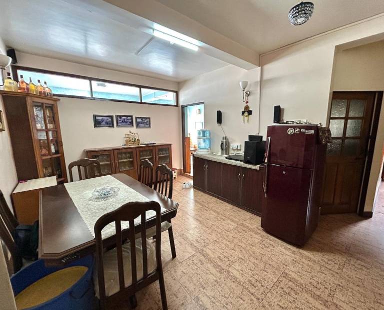 House with 1 room for 10 persons — photo 3