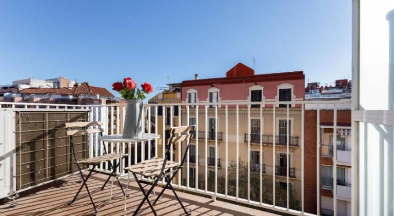 Rental apartment | Next to Magic Fountain of Montjuïc | Pets allowed — photo 5