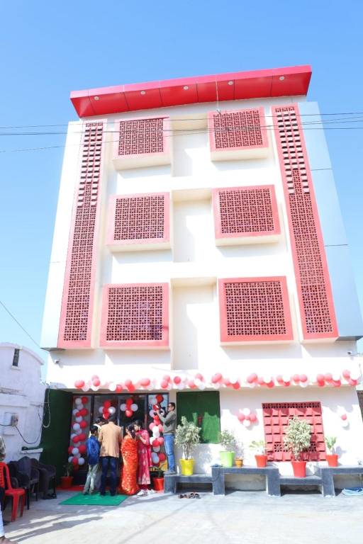 Dixit residency — photo 3