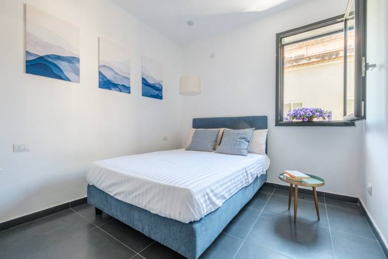 Holiday Home 'Ninai Sea Holiday Apartment' with Balcony, Wi-Fi and Air Conditioning — photo 5