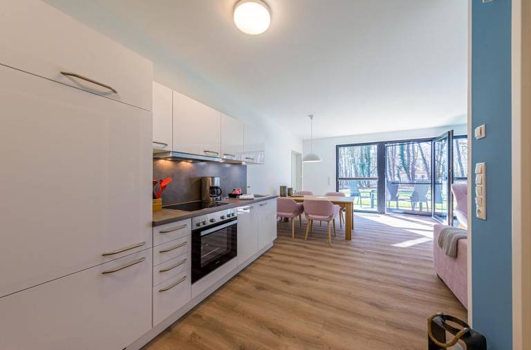 Wiesenschnecke - Stilvolle 5 Sterne Ferienwohnung mit Terrasse direkt am Krakower See — photo 3