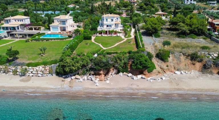 Βίλα Άγιοι Ανάργυροι