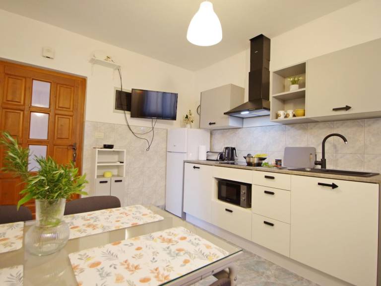 Holiday apartment with yard | Dogs allowed — photo 2