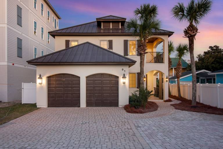 Vacation home with grill & private pool in Miramar Beach, FL