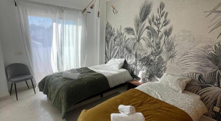 Holiday apartment with 3 rooms for 6 persons in Olhao