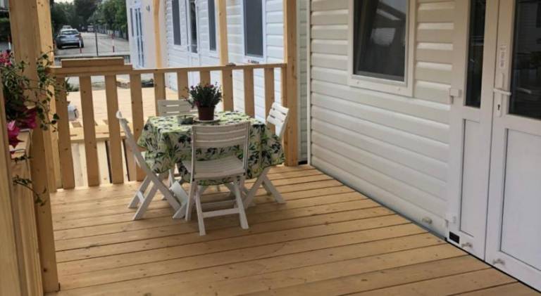 Tiny house on the beach — photo 5