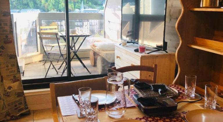 Rental apartment with 1 room for 6 persons in La Bourboule