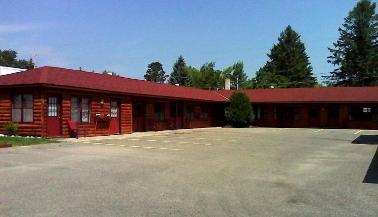 Rustic Inn in Park Rapids, MN