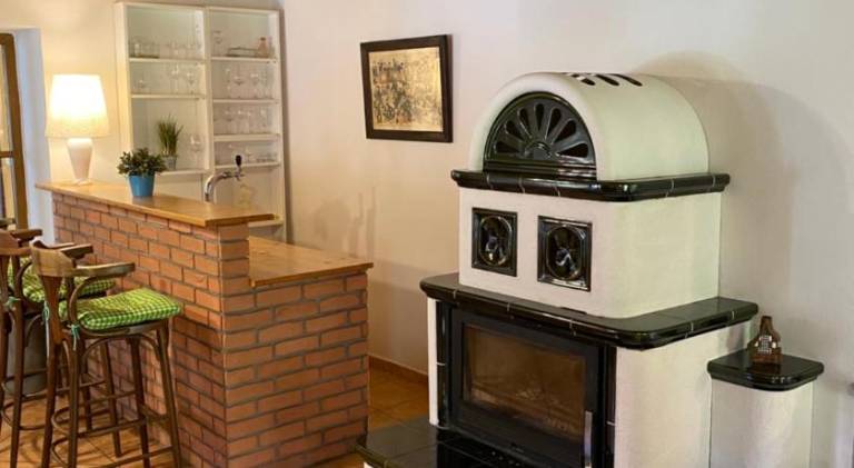 Apartment with pool — photo 5