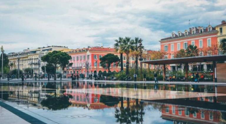 Pleasant apartment | Near Place Masséna | Beach nearby | Perfect for remote work | Dogs allowed — photo 3