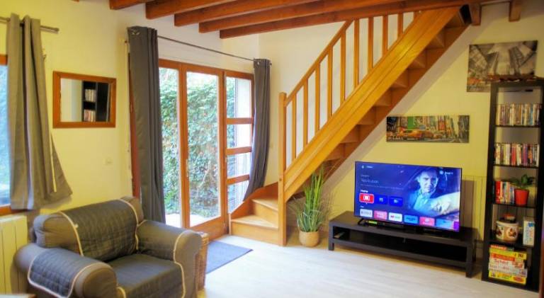 Vacation home with patio, barbeque & garden | Suitable for remote work — photo 2