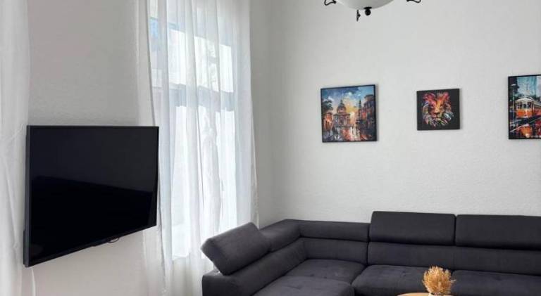 Apartment with 1 room for 4 persons — photo 4