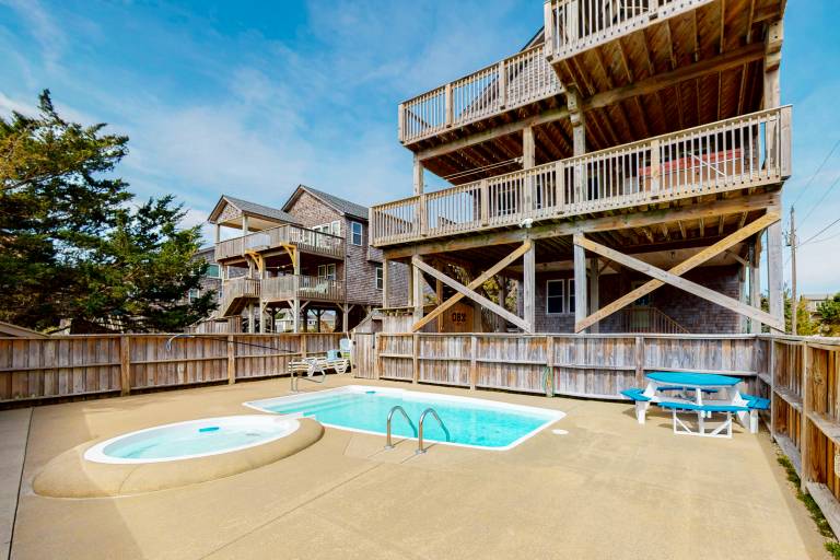 House Hatteras