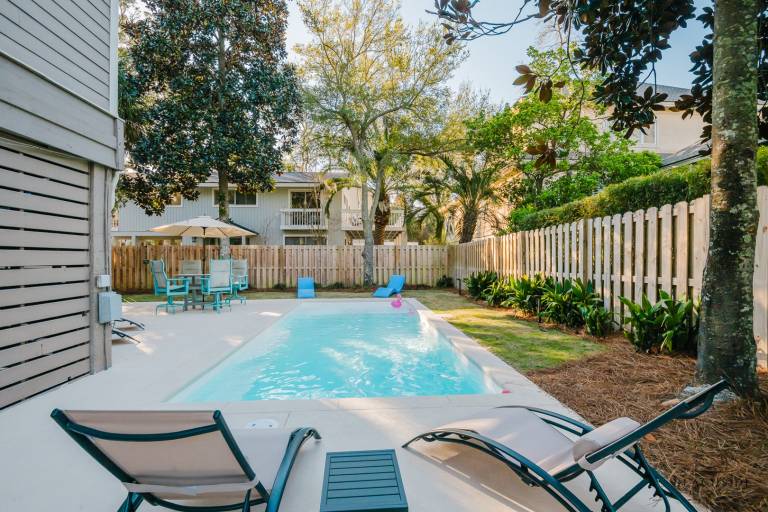 Vacation home with barbecue & private pool in Hilton Head Island, SC