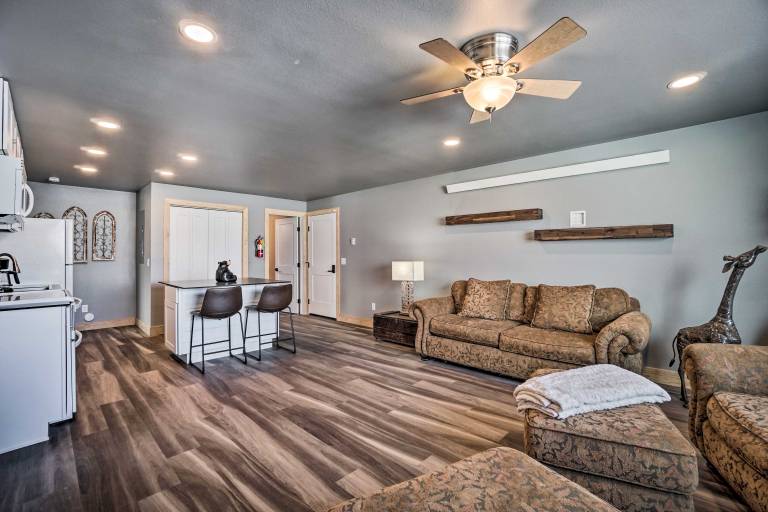 Spacious Saratoga Condo w/ Mountain Views! — photo 5