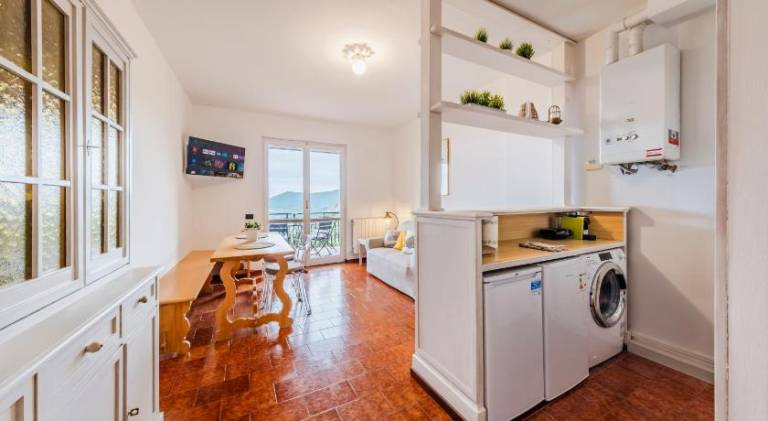 Apartment with 1 room for 3 persons — photo 3