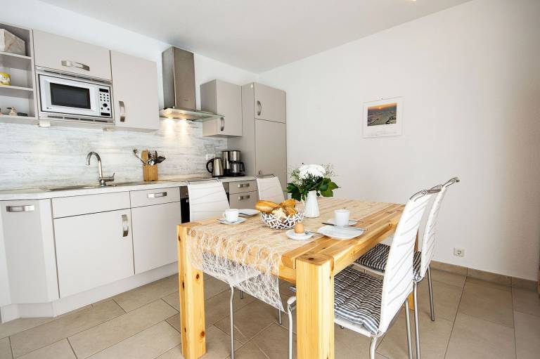 B86C - Moderne Erdgeschoß Ferienwohnung eingezäunt  mit eigener Terrasse — photo 3