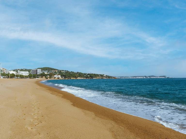 Stuga  Castell-Platja d'Aro