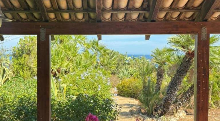 Villa with 1 room for 2 persons — photo 2