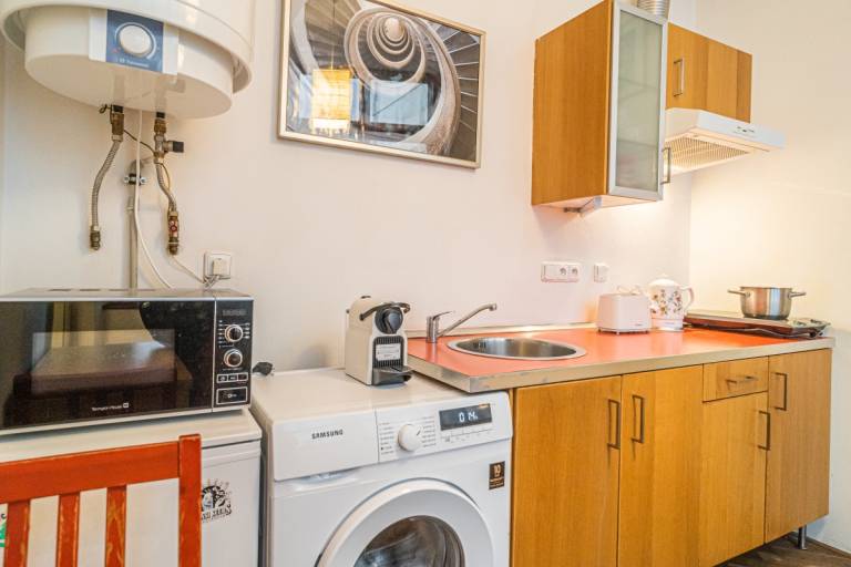 Family-oriented wonderful apartment | Next to Prague Castle | Dogs allowed — photo 2