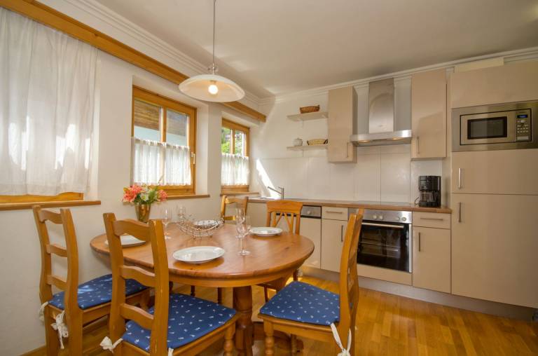 Apartment in Apart-Hotel complex, panoramic views, sunny location, swimming pool — photo 5