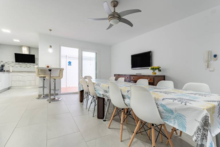 House with terrace | Sea view — photo 2