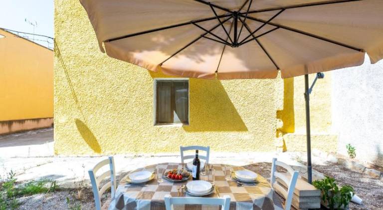 House with 3 rooms for 6 persons — photo 3