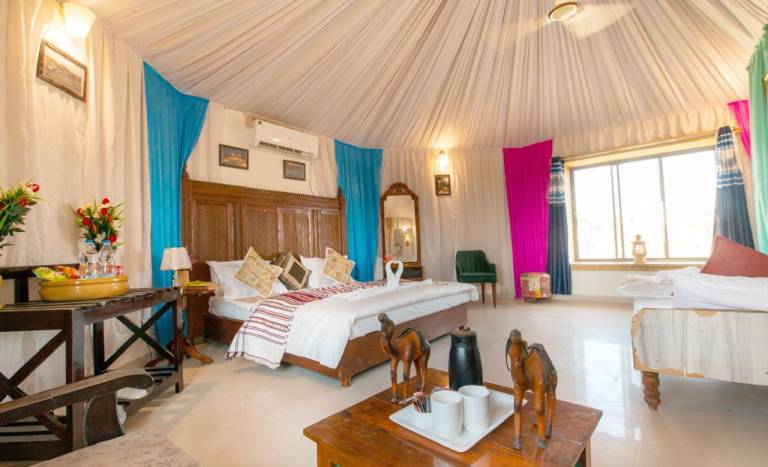 Sunrise Desert Resort with Swimming Pool in Jaisalmer