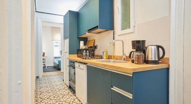 Beautiful rental apartment | Next to Taksim Square | Pets are welcome — photo 3