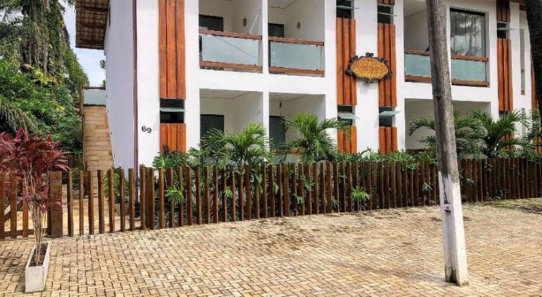 Apartment with yard in Itacaré