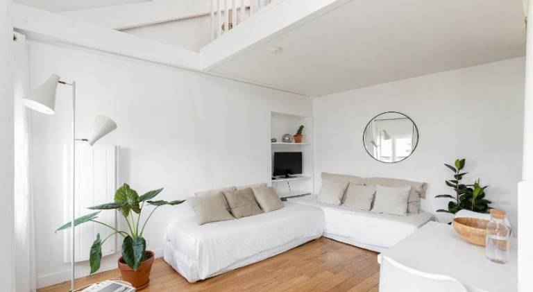 Holiday apartment with 2 rooms for 6 persons in Paris