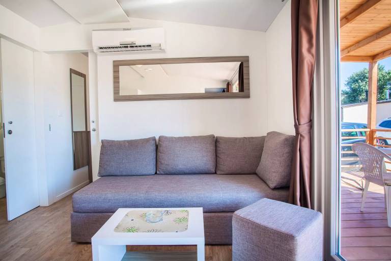Lovely mobile home with yard, barbecue & patio | Next to the beach | Pets allowed — photo 3
