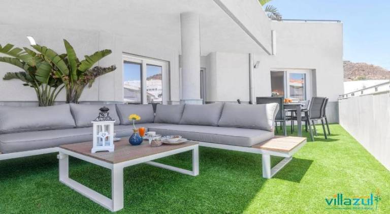 Villa with patio — photo 5