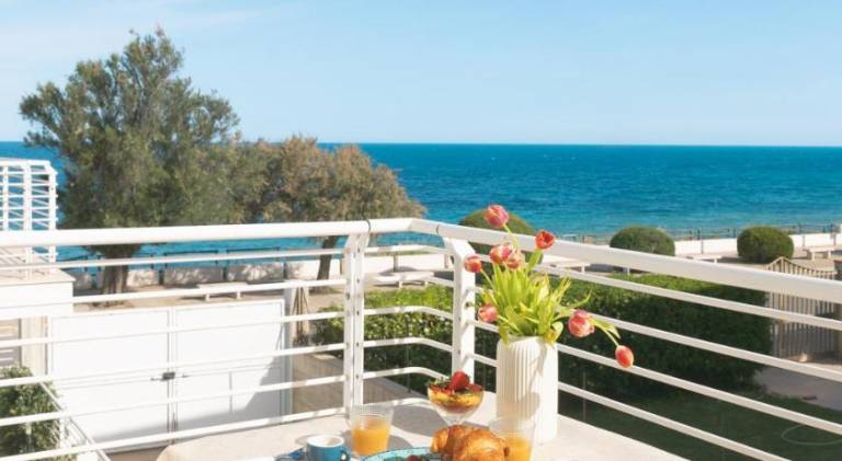 Apartment with 2 rooms for 6 persons in Avola