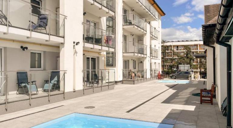 Serviced apartment with sauna, garden & jacuzzi | Beach nearby | Pets are welcome — photo 3