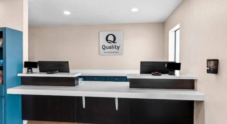 Quality Inn & Suites Port Lavaca near Lighthouse Beach