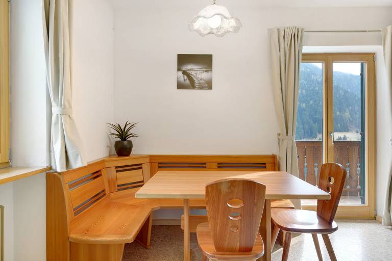Rental apartment with patio & garden | Garden view — photo 4