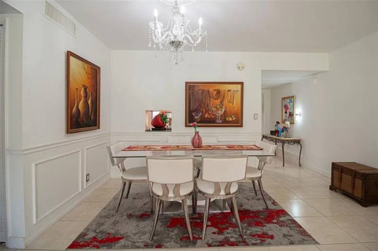 Holiday apartment with 2 rooms for 4 persons — photo 3