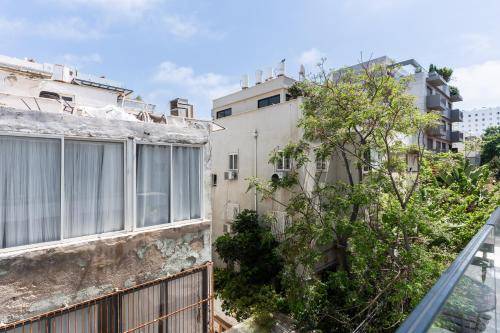Apartment Tel Aviv District
