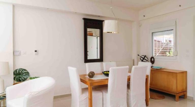 Fully equipped house with yard, patio & private pool | Perfect for remote work | Pet-friendly — photo 3